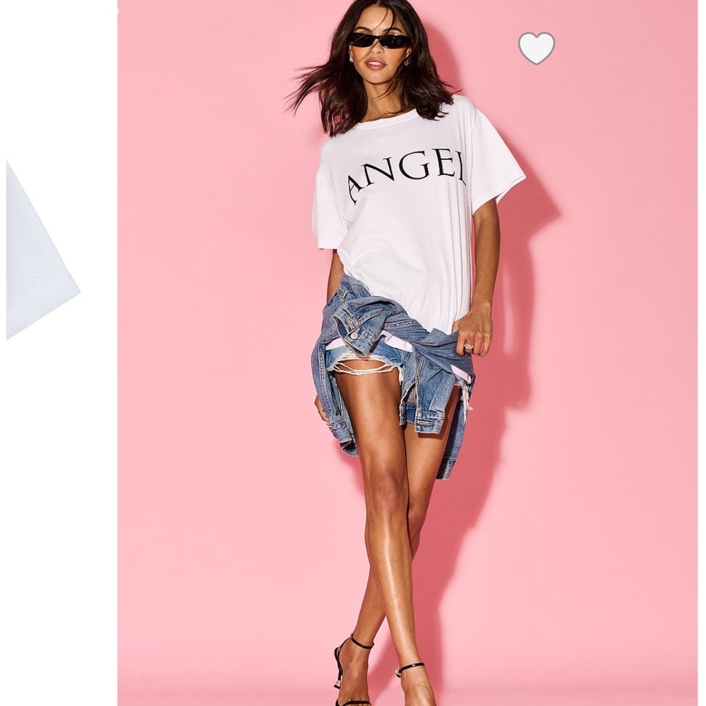 VS ANGEL fashion show Tee NWT M